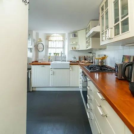 Storica Sul Di Con Darsena Privata * Argegno