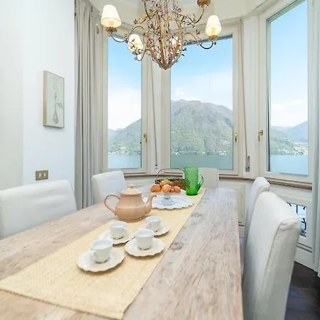 Apartamento Storica Sul Di Con Darsena Privata Argegno