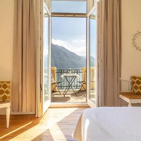 Storica Sul Di Con Darsena Privata Argegno