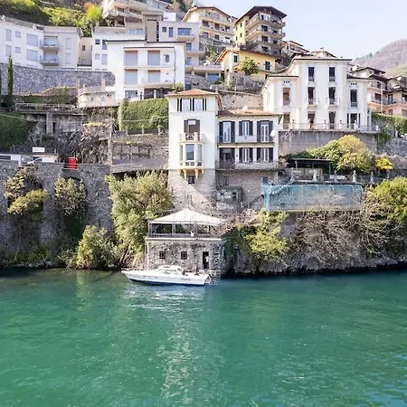 Storica Sul Di Con Darsena Privata Lejlighed Argegno