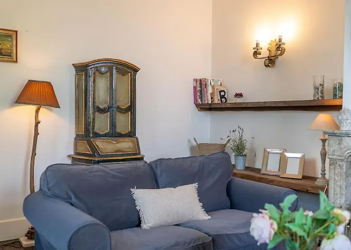 Apartment Storica Sul Di Con Darsena Privata